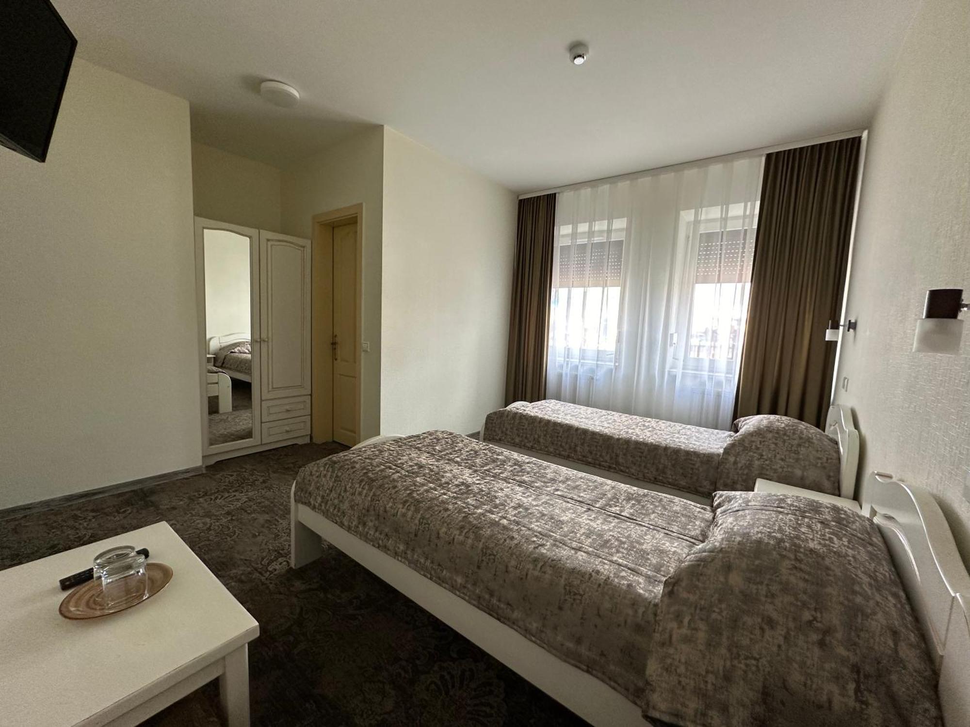 Keta Hotel Marijampolė Екстериор снимка